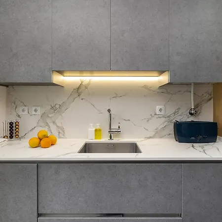 公寓 Whome Family - Urban Retreat With Parking, Ac, Elevator In Great Location *